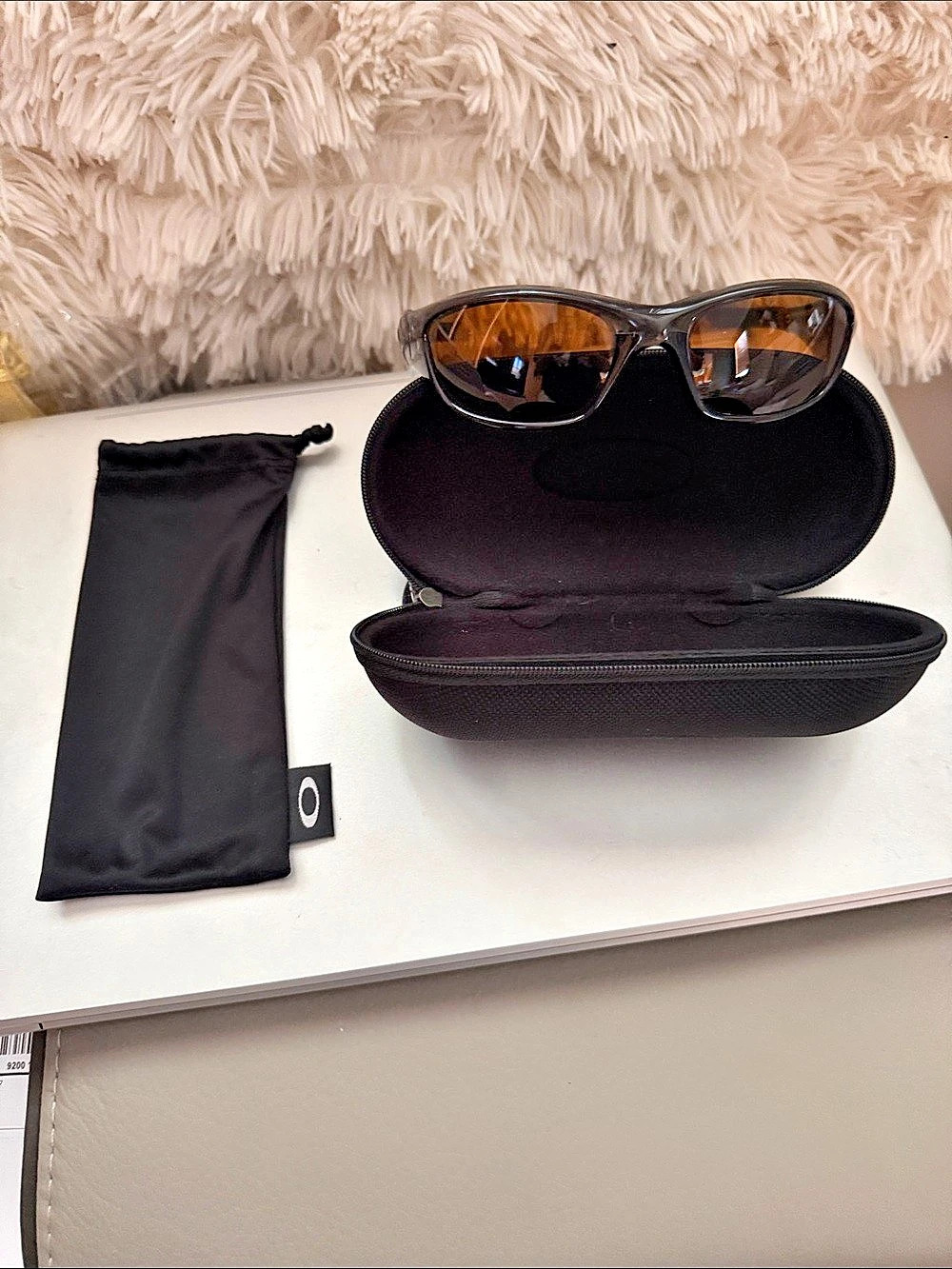 Oakley Black & Brown Sunglasses Like New
